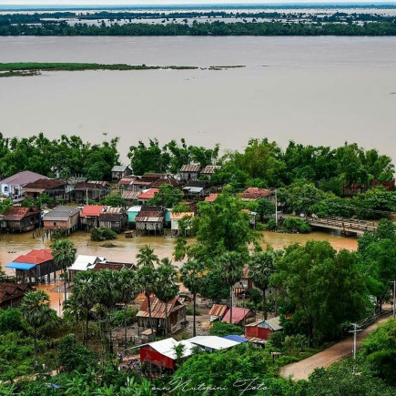ANGKOK BAN - KAMPONG CHAM - STUENG TRANG