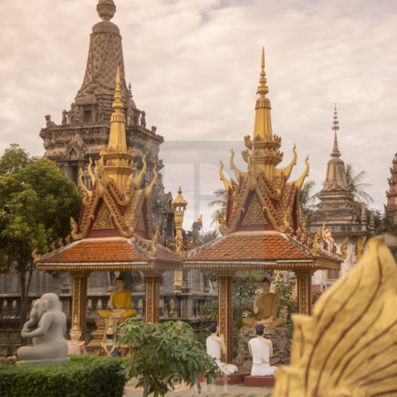 KOH TRONG – RECORRIDO EN BICICLETA – KAMPONG THOM