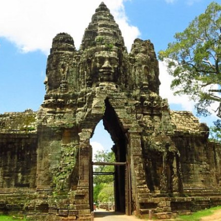 KAMPONG THOM – SAMBOR PREI KUK – SIEM REAP