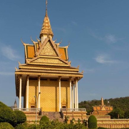 BATTAMBANG – KAMPONG LUONG – UDONG – TRASLADO A PHNOM PENH