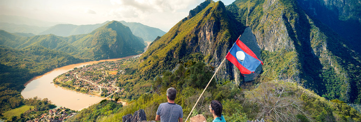 5 DÍAS EN LAOS - CUEVAS Y MISTERIOS