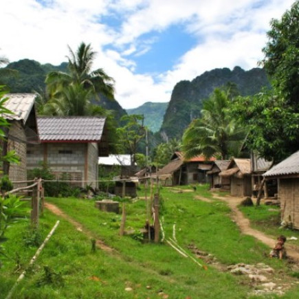 VIENG THONG (MUANG HIAM) - BAN SON KOUA / SAFARI NOCTURNO
