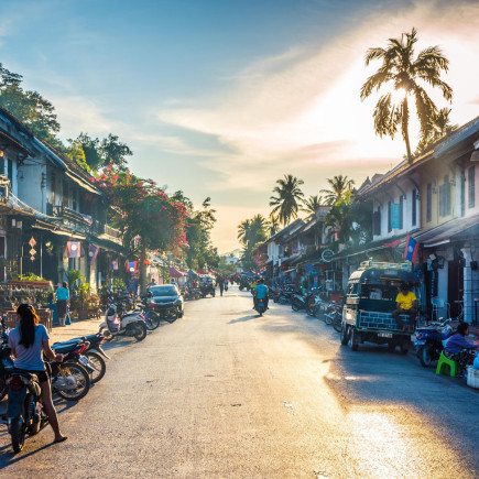 LUANG PRABANG - VISITA DE LA CIUDAD