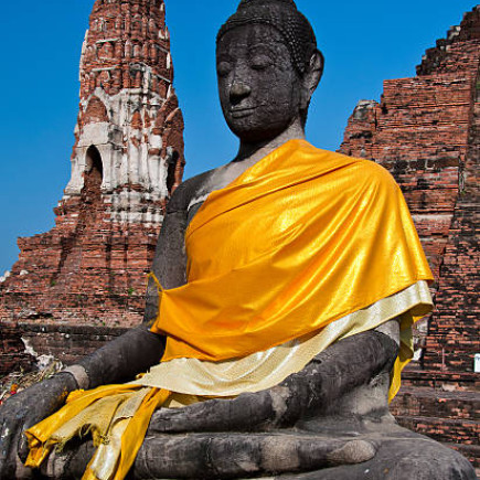 Tour de Ayutthaya y Bang Pa-In con Almuerzo en Coche