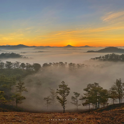 EXCURSIÓN POR EL CAMPO DE DA LAT