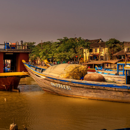 EXCURSIÓN DE DÍA COMPLETO A PIE Y EN BOTE DE CESTA EN HOI AN