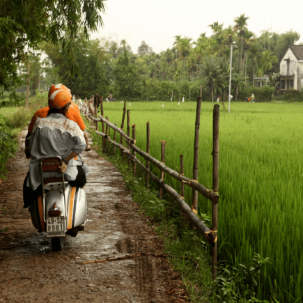 HOI AN: CALLES Y SABORES DE HOI AN EN VESPA – TOUR EN GRUPO