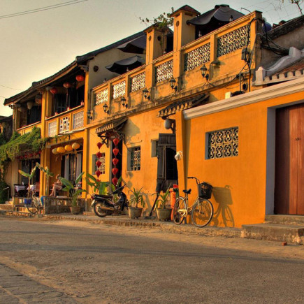 HUE - MONTAÑA DE MÁRMOL - HOI AN