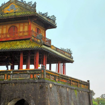 TOUR COMPLETO POR LA CIUDAD DE HUE