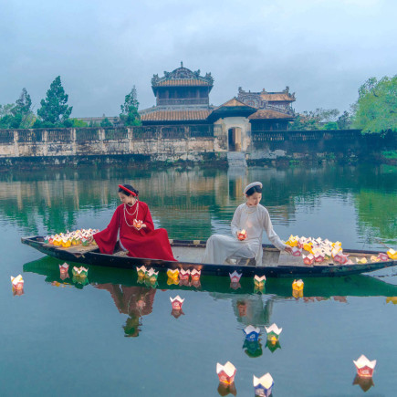 TOUR DE DÍA COMPLETO POR LA CIUDAD DE HUE - HOI AN EN AUTO PRIVADO