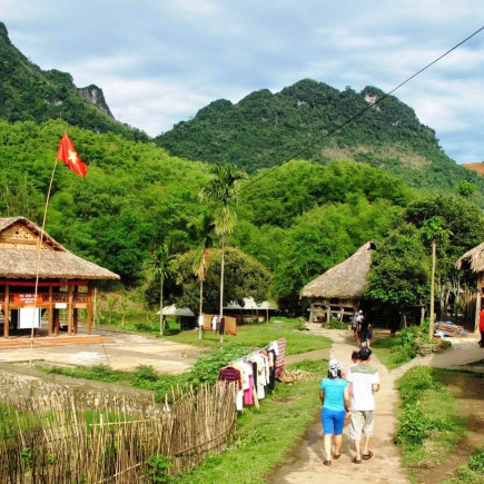 MAI CHAU - HA NOI 