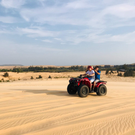  AVENTURA EN MUI NE – DUNAS DE ARENA Y CULTURA