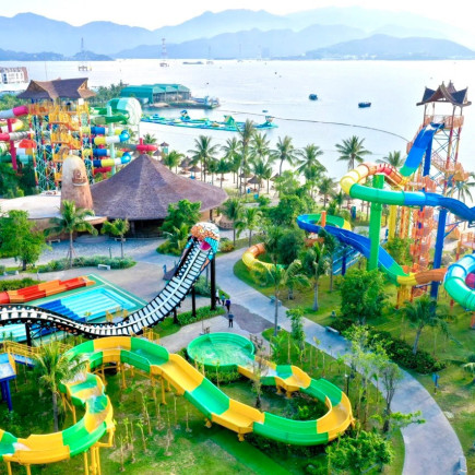 DESCUBRE EL PARQUE DE ATRACCIONES VINPEARLLAND