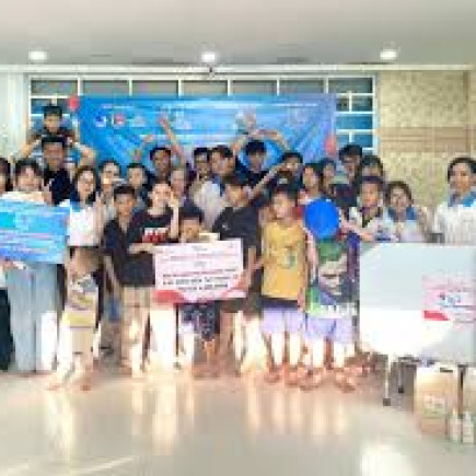 VISIT TO CHARITABLE FACILITIES IN HO CHI MINH CITY