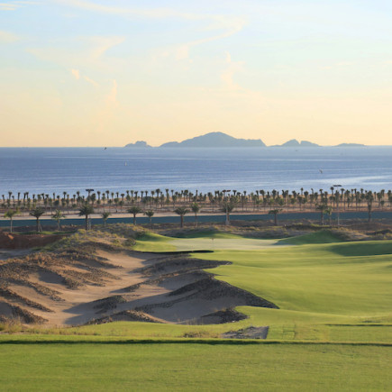 GOLF EN KN GOLF LINKS CAM RANH - VUELO A CIUDAD HO CHI MINH