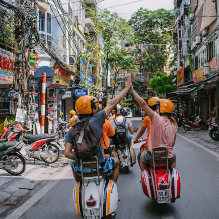 DA LAT – VUELO A HO CHI MINH – VESPA FOOD TOUR