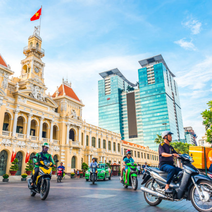 LLEGADA A LA CIUDAD DE HO CHI MINH (SAI GON)
