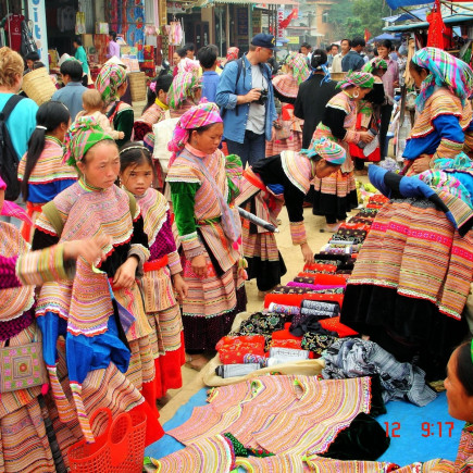 SAPA - MERCADO DE COC LY