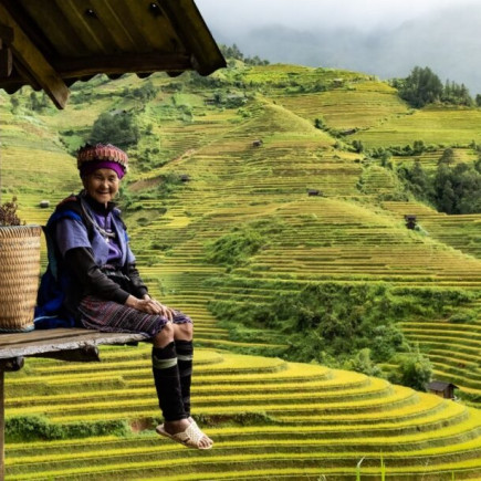 BAHÍA DE HA LONG - HANÓI - SAPA EN AUTOBÚS LANZADERA