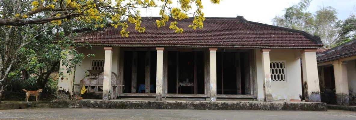 Tour Diario por Vietnam Central - Día Completo a los Túneles de Ky Anh y la Antigua Aldea de Loc Yen