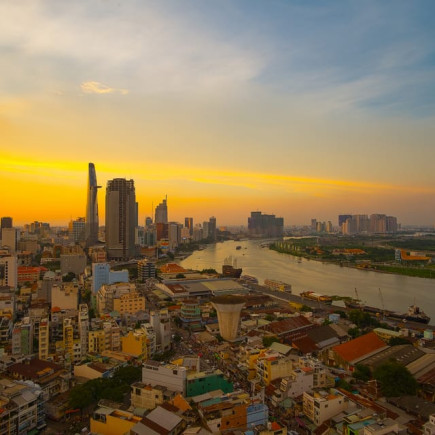 LLEGADA A HO CHI MINH (SAIGÓN)