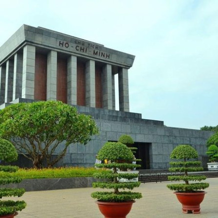 HANOI - RECORRIDO POR LA CIUDAD TODO EL DÍA
