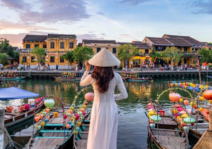 Descubra Vietnam a través de una experiencia privada de patrimonio y gastronomía