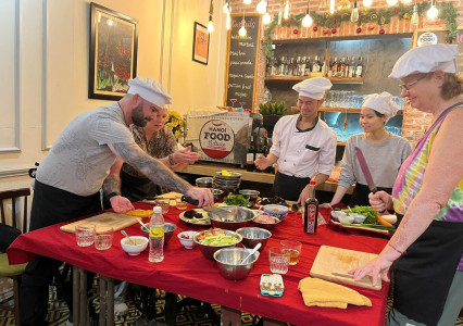 Viaje culinario de lujo a medida por Vietnam para viajeros exigentes
