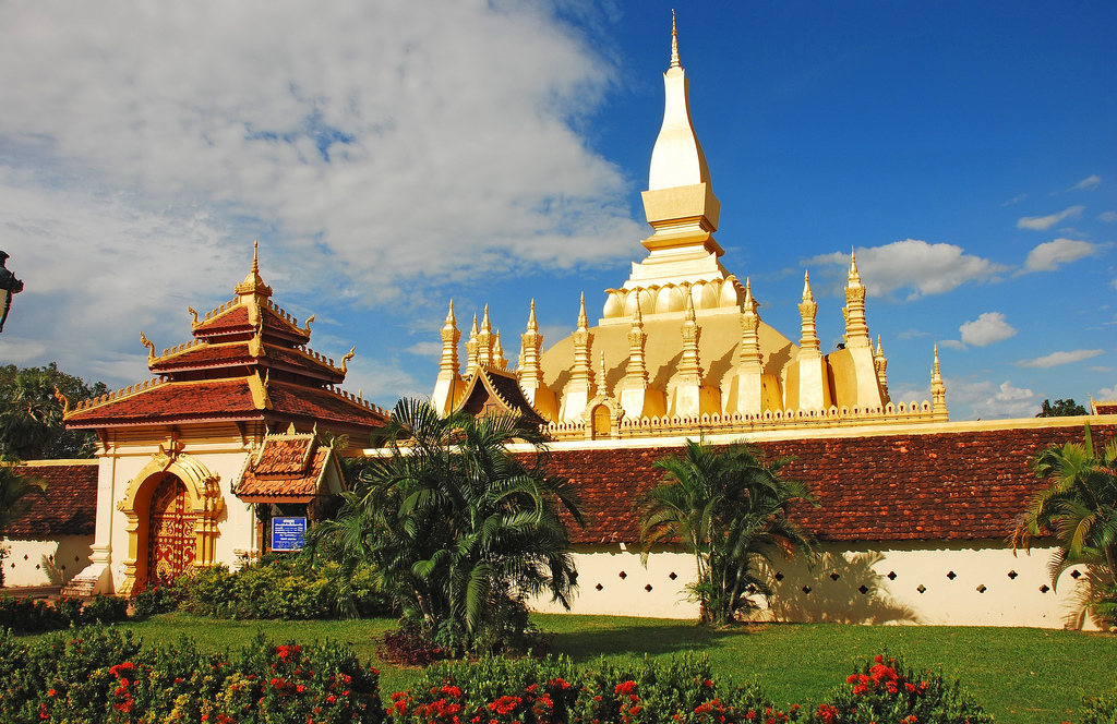 Vientiane.jpg (500 KB)