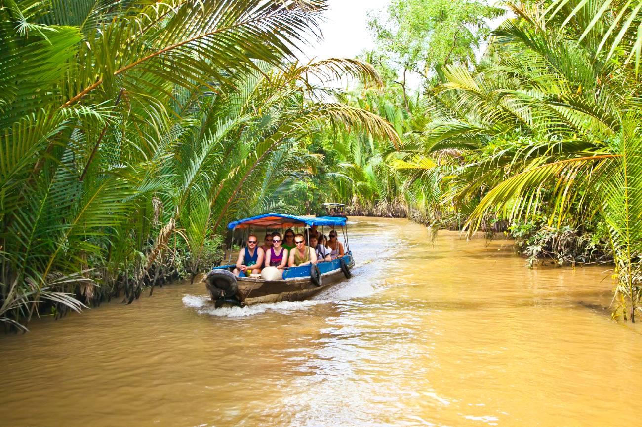 mekong-delta-vietnam.jpeg (287 KB)