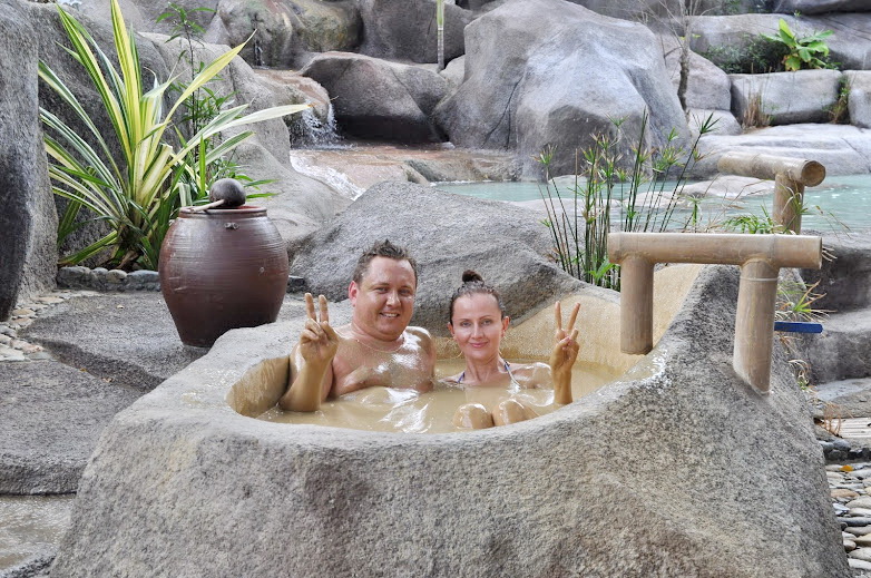 mud-bath.jpg (222 KB)