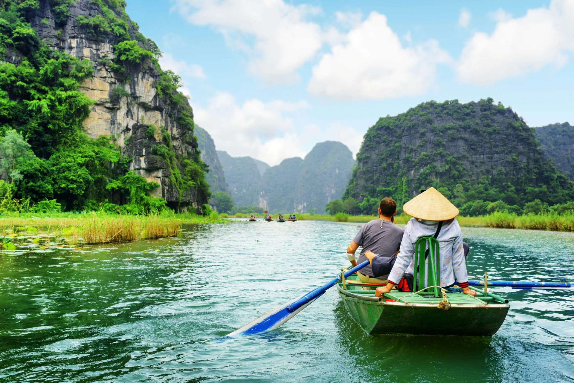 shutterstockRF_1019924119.jpg (1.08 MB)