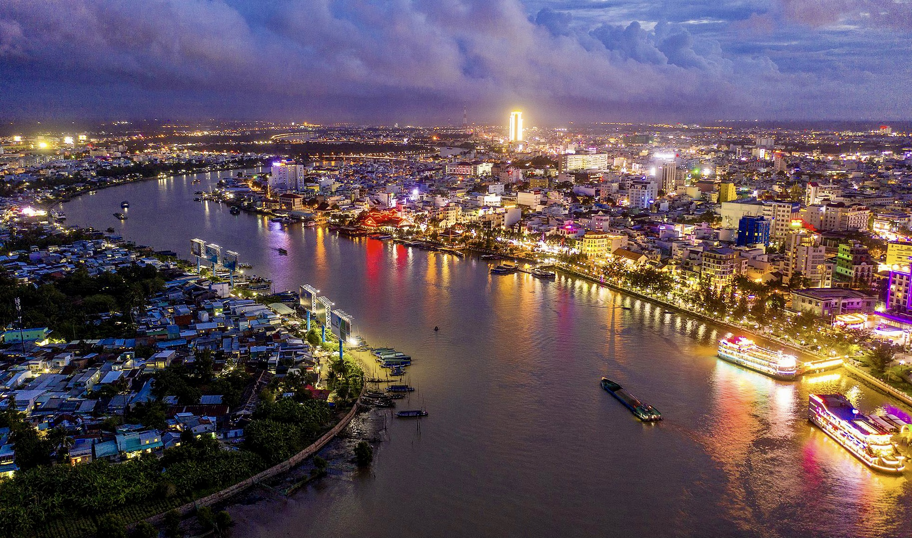 best-can-tho-private-tour-floating-markets-and-local-life-experience1.png (4.00 MB)