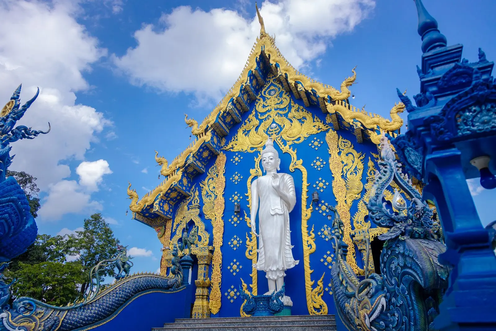 chiang-rai-golden-triangle-tour-a-historical-journey-and-culture3.png (2.54 MB)
