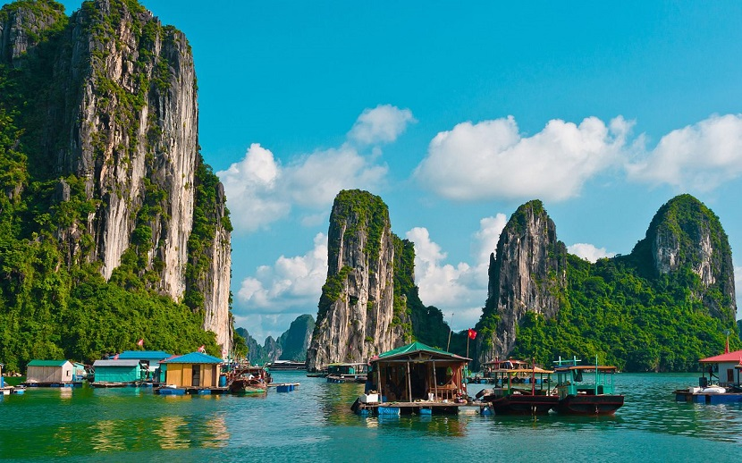 halong-bay-luxury-cruise-with-a-private-refined-touch-experience1.png (773 KB)