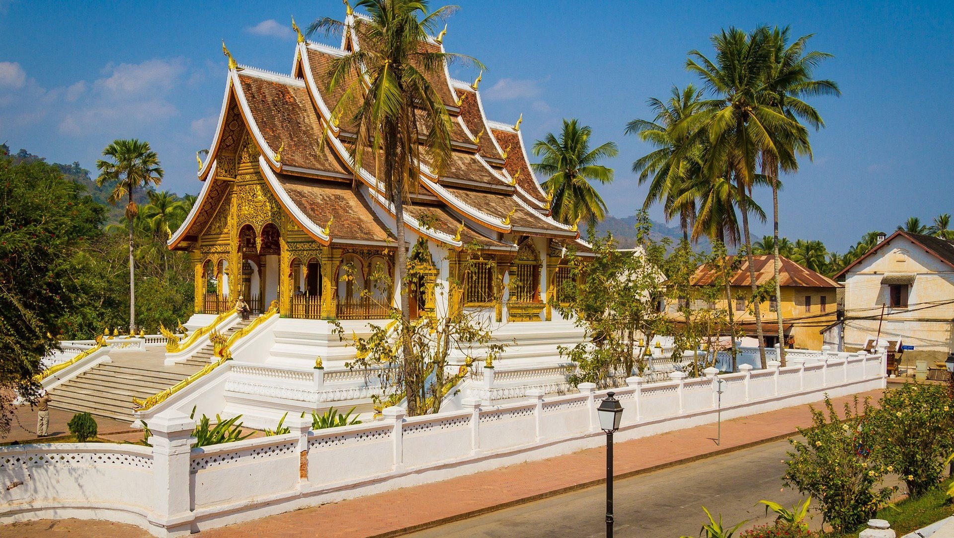 luxury-luang-prabang-holiday-with-private-bespoke-experiences1.jpg (823 KB)