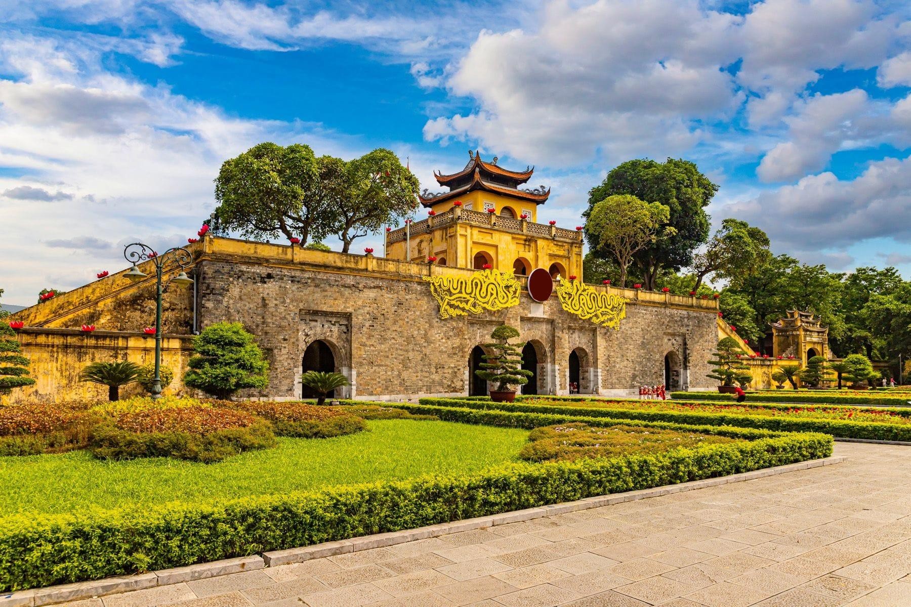 luxury-vietnam-heritage-and-coastal-escape-across-iconic-destinations3.jpg (718 KB)