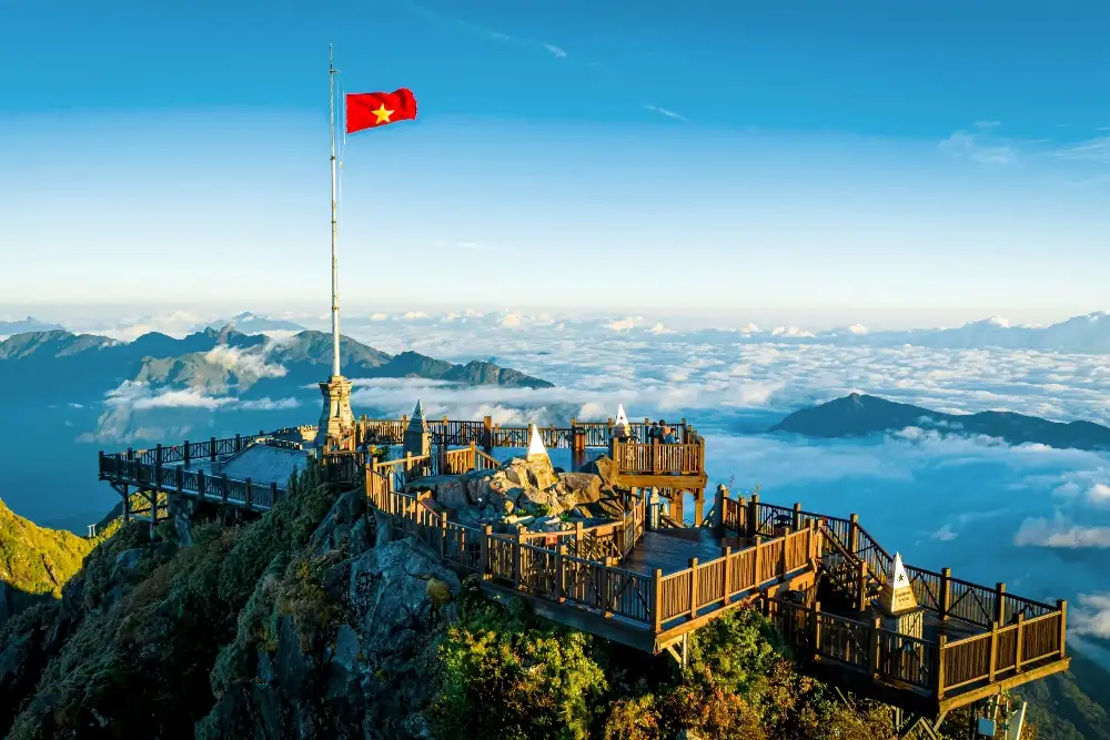 luxury-vietnam-photography-and-heritage-tour-for-culture-lovers1.png (781 KB)