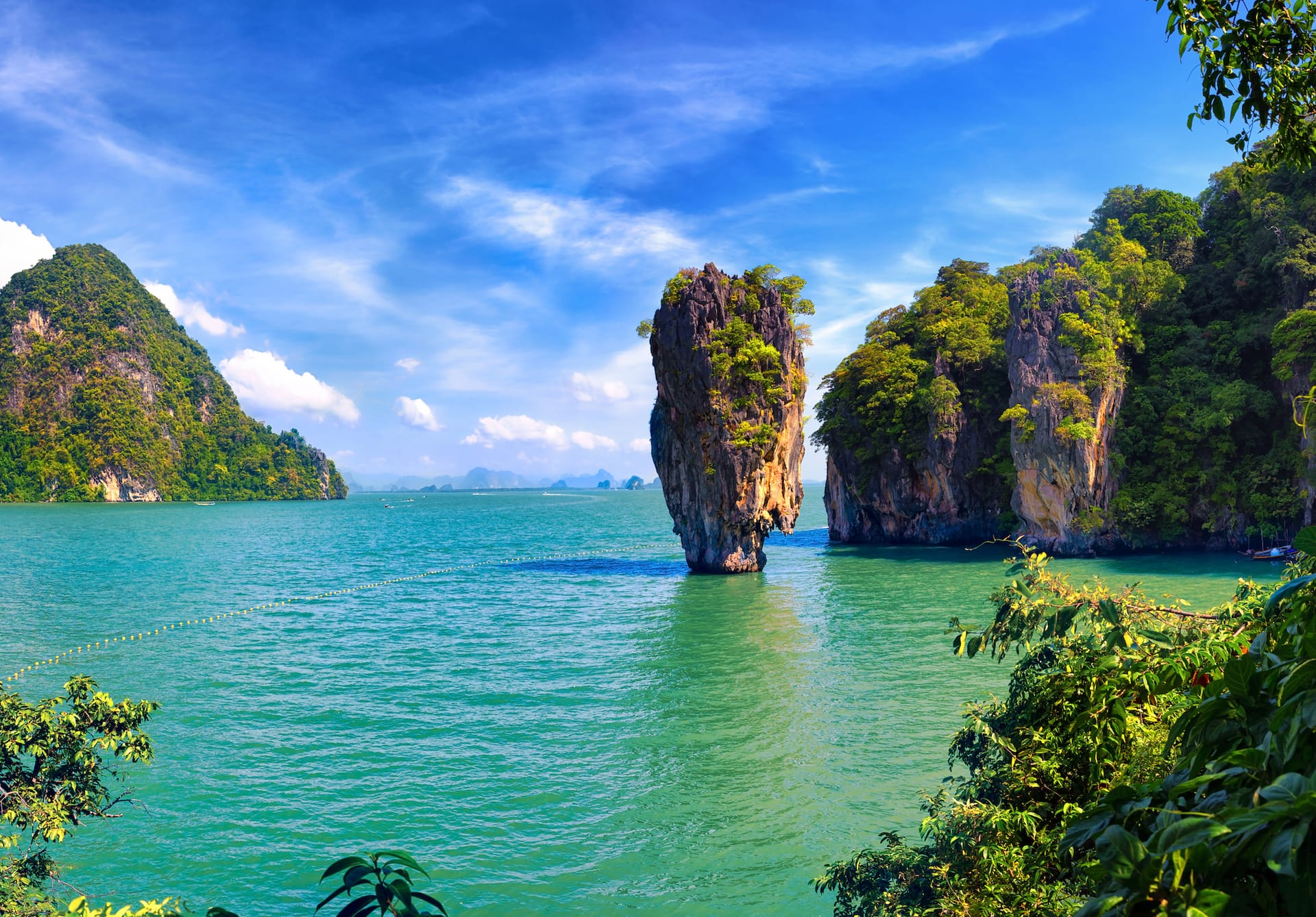 phuket-private-yacht-charter-experience-to-hidden-island-gems1.png (4.04 MB)