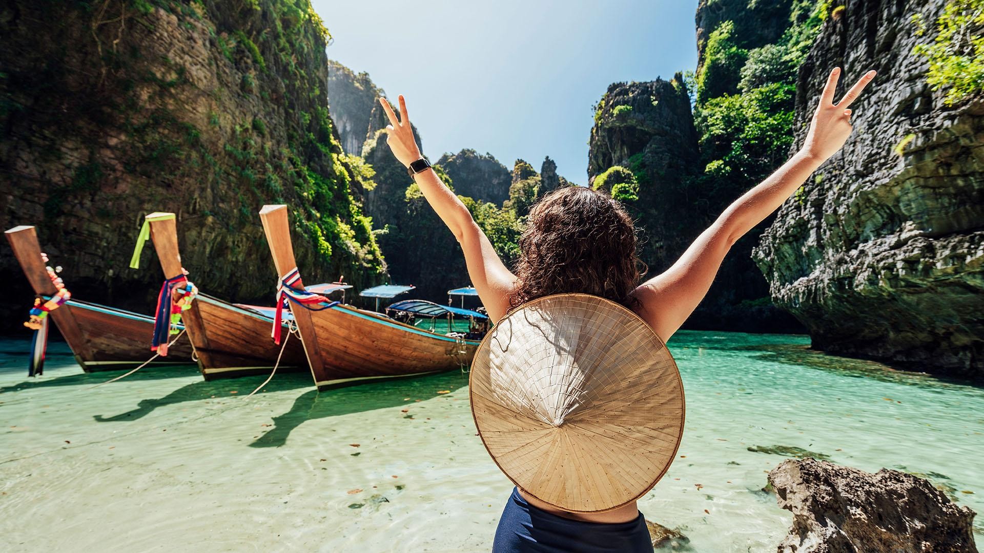 thailand-island-hopping-luxury-tour-across-thailands-best-islands2.jpg (501 KB)