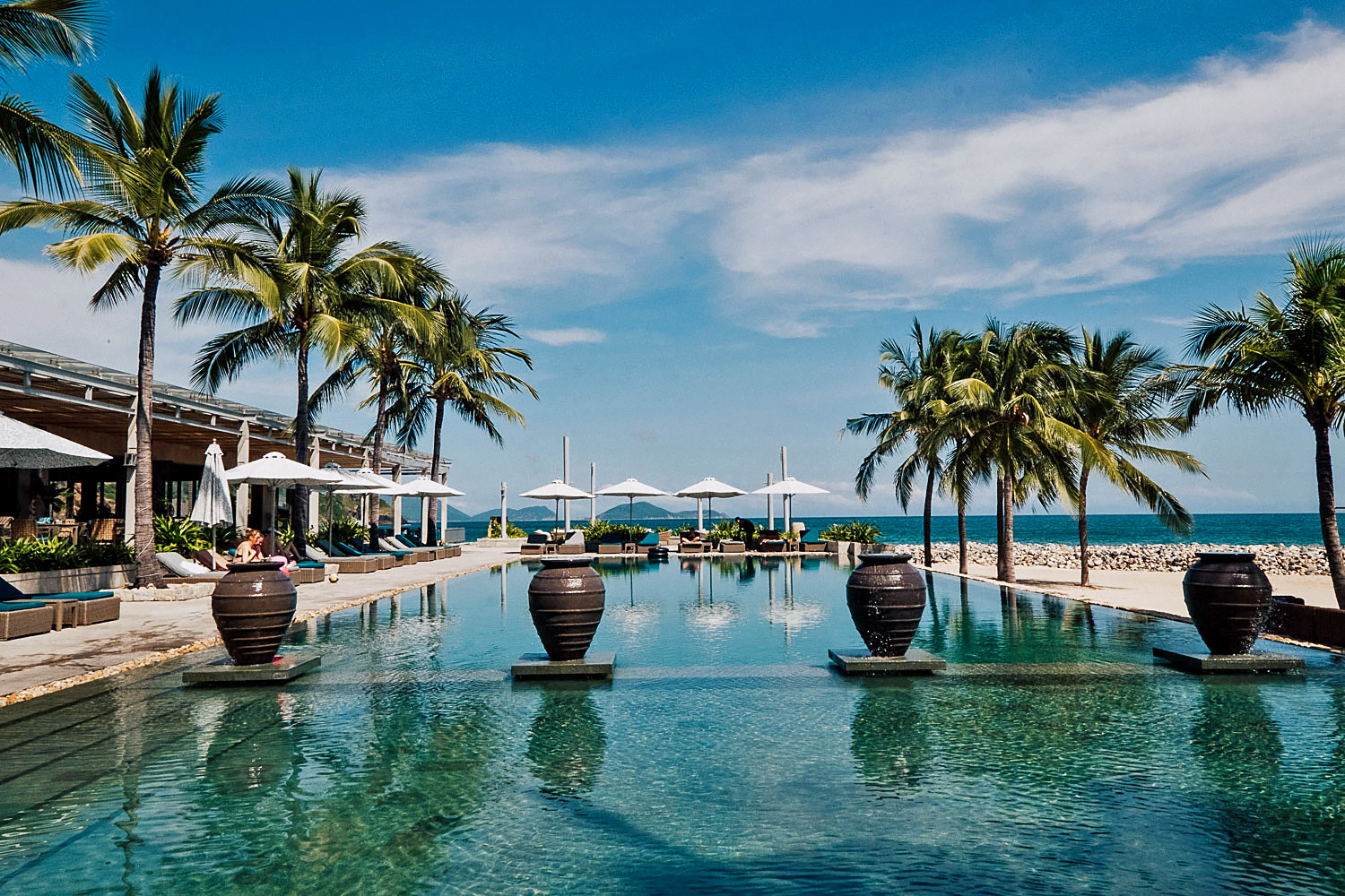 vietnam-luxury-holiday-packages-high-end-travel-experiences2.png (2.61 MB)