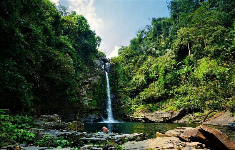 vietnam-off-the-beaten-path-tour-beyond-the-usual-trails-journeys3.png (876 KB)